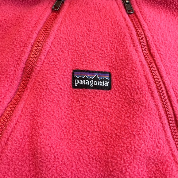 PATAGONIA PINK BABY SYNCHILLA FLEECE BUNTING SUIT, 6M - Picture 2 of 7